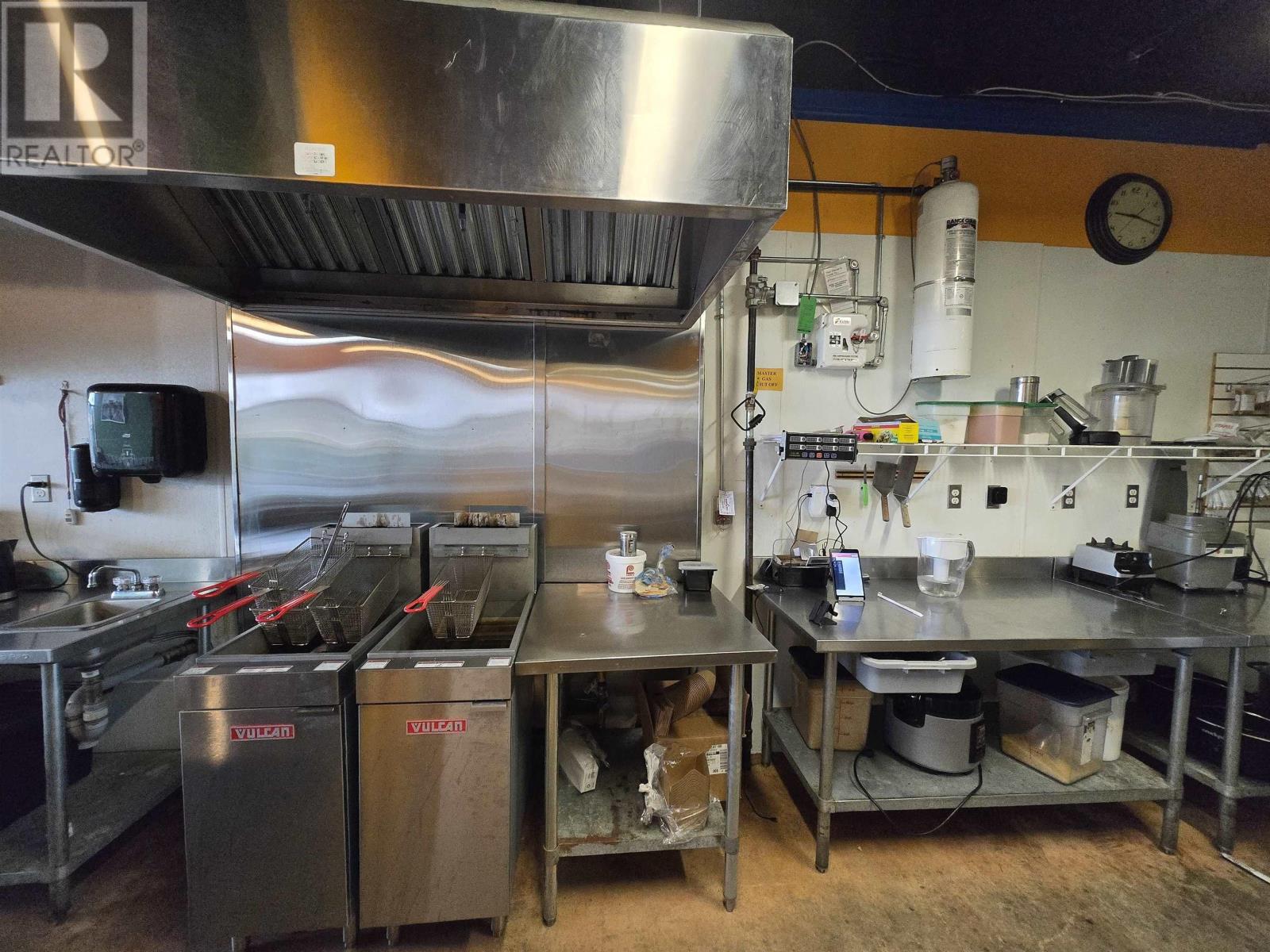 Property 14 of 30 of 720 Sackville Drive