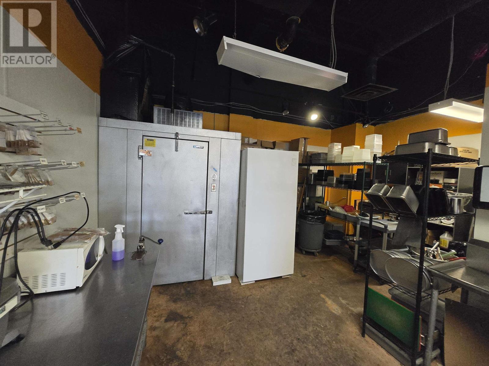 Property 25 of 30 of 720 Sackville Drive