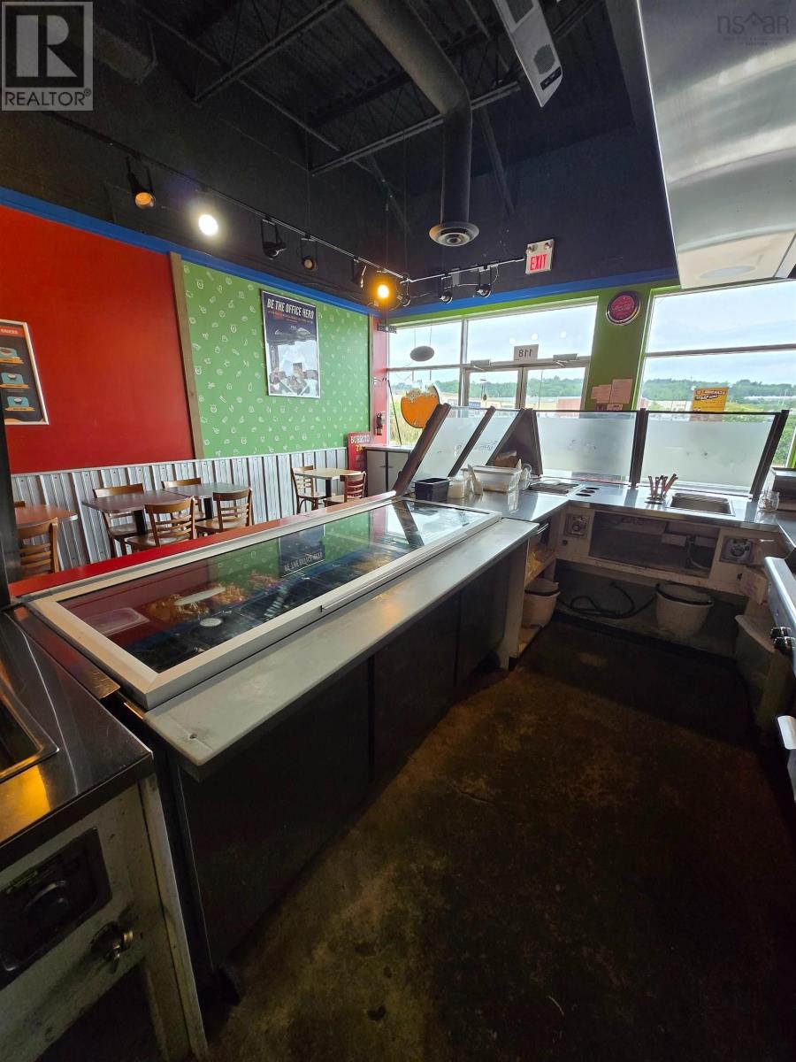 Property 9 of 30 of 720 Sackville Drive