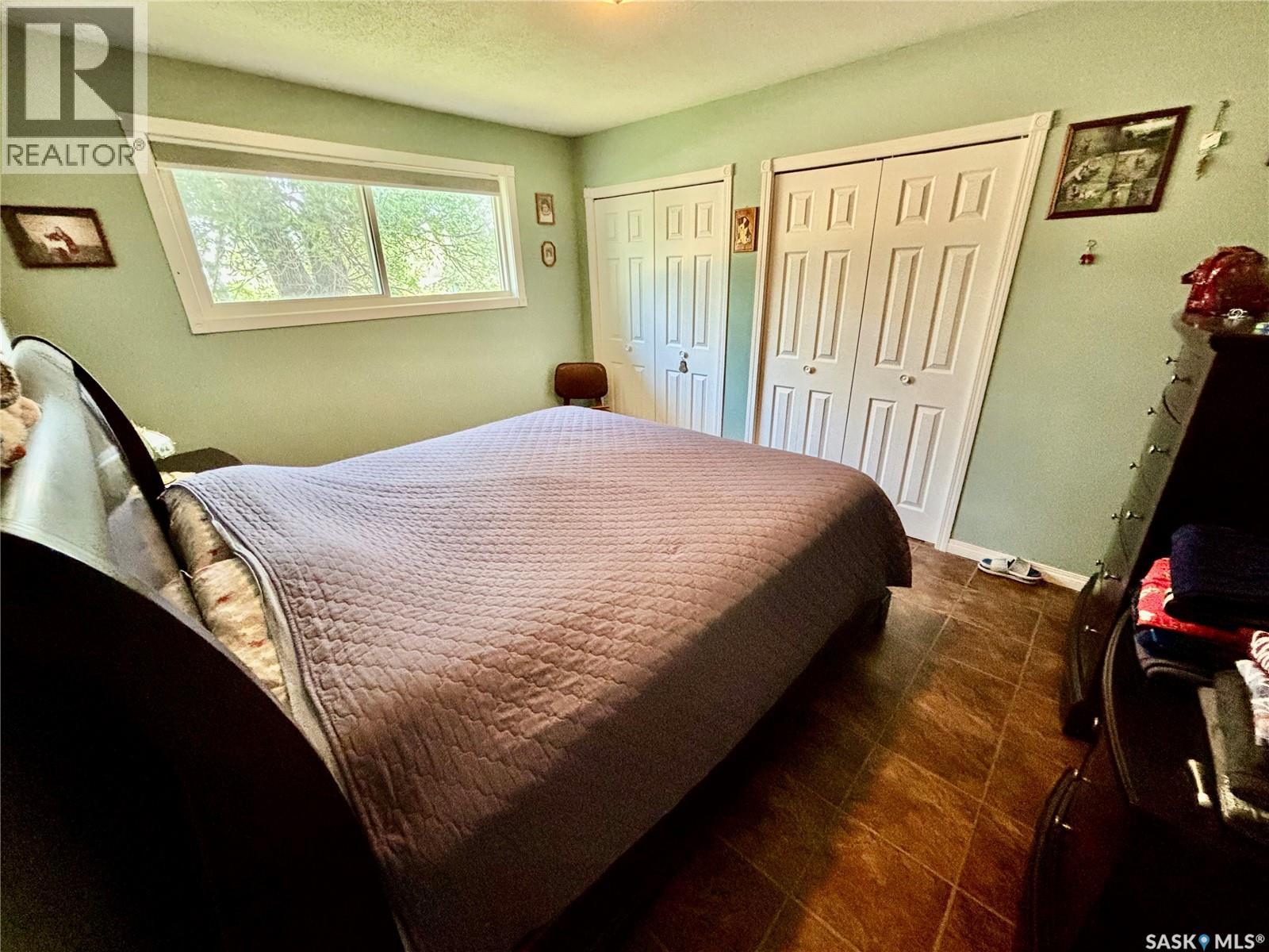 Photo 18 of 724 4th Street E, Assiniboia SK