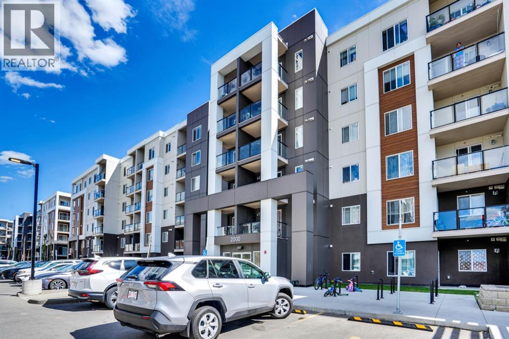 Single Family House Loft for Sale in    Avenue NE Skyview Ranch Calgary 