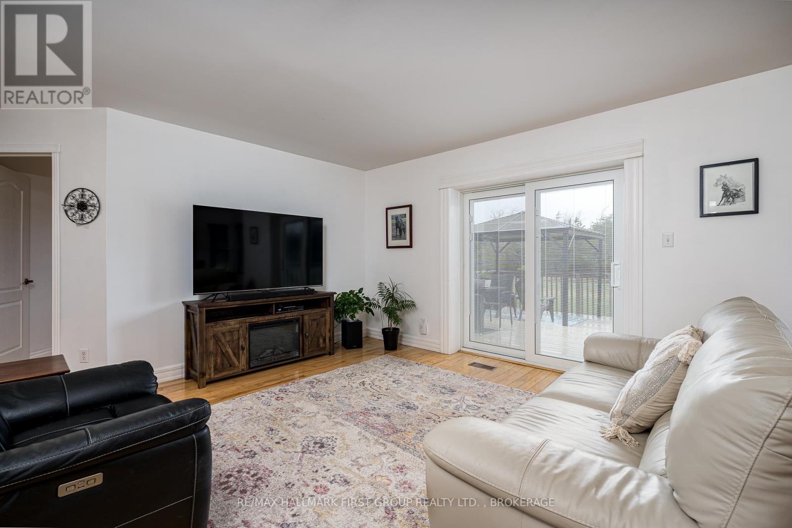 Photo 40 of 437 Abrams Road, Greater Napanee ON