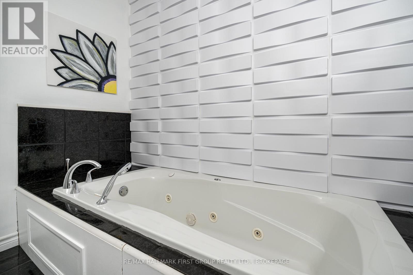 Photo 15 of 437 Abrams Road, Greater Napanee ON