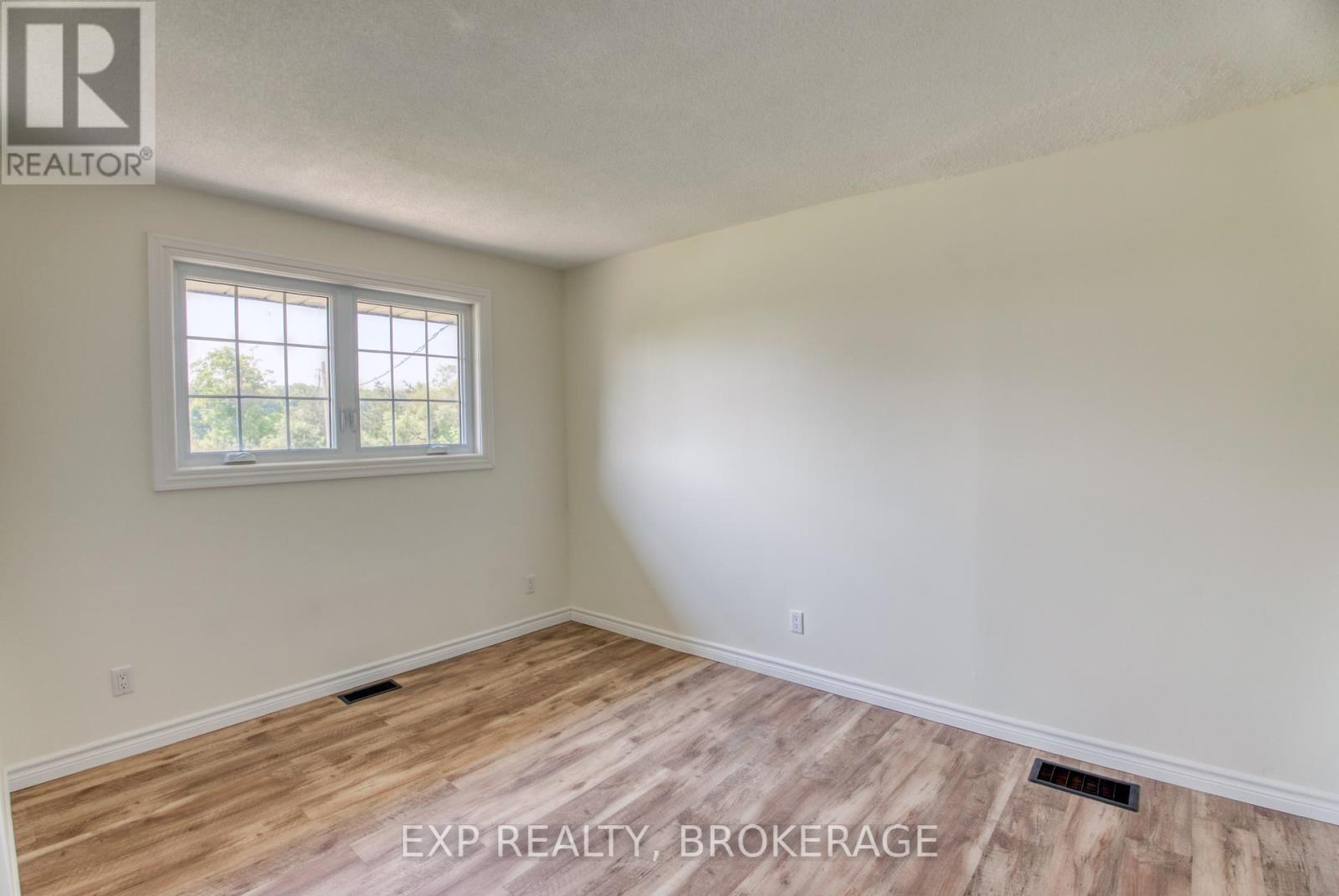 Photo 46 of 121 Ivy Ridge Road, Prince Edward County ON