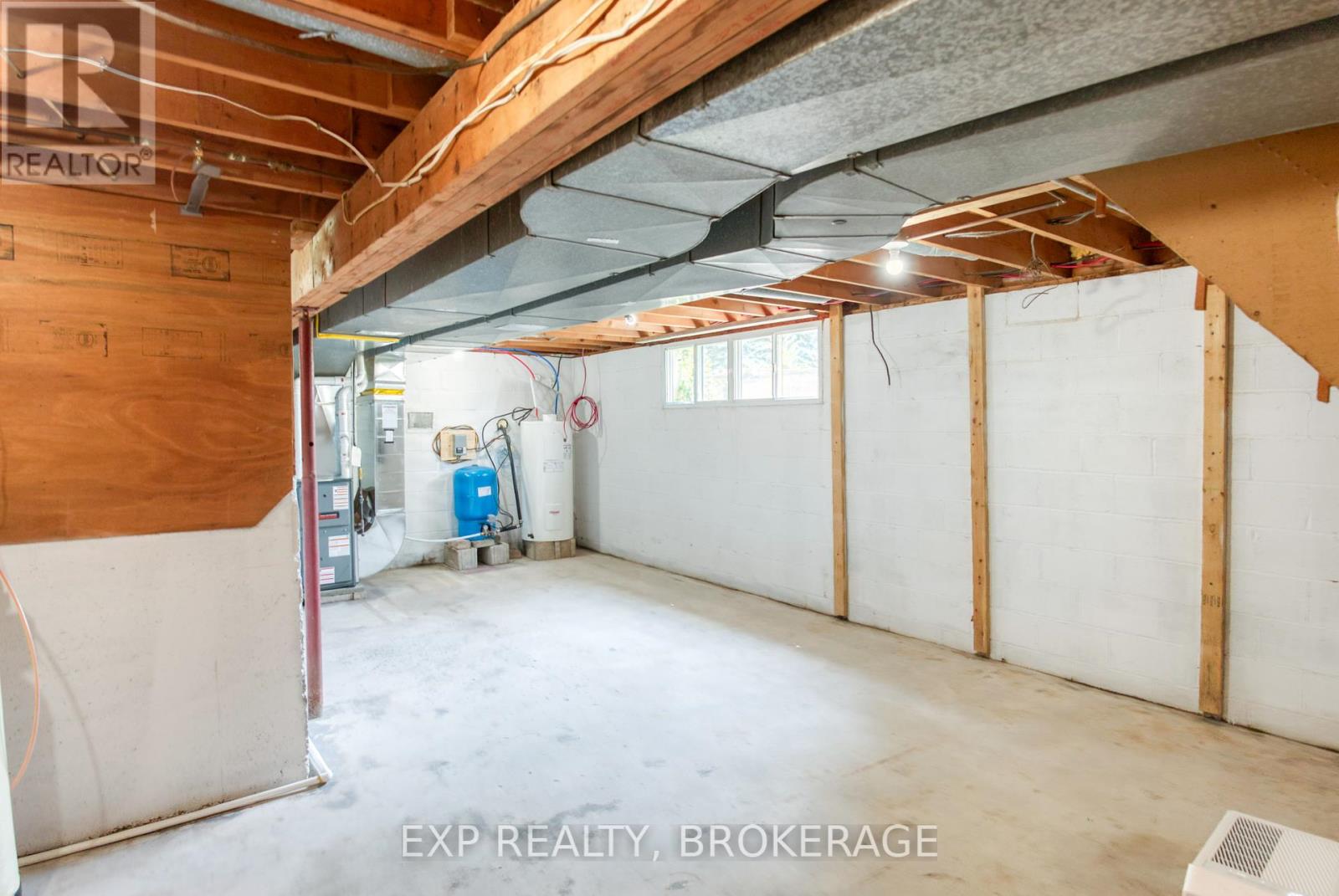 Photo 22 of 121 Ivy Ridge Road, Prince Edward County ON