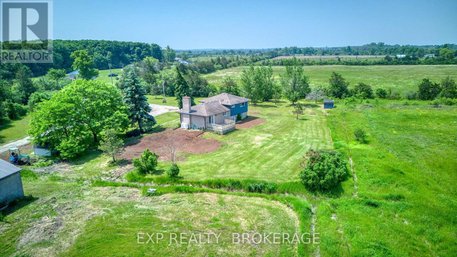 Photo 6 of 121 Ivy Ridge Road, Prince Edward County ON
