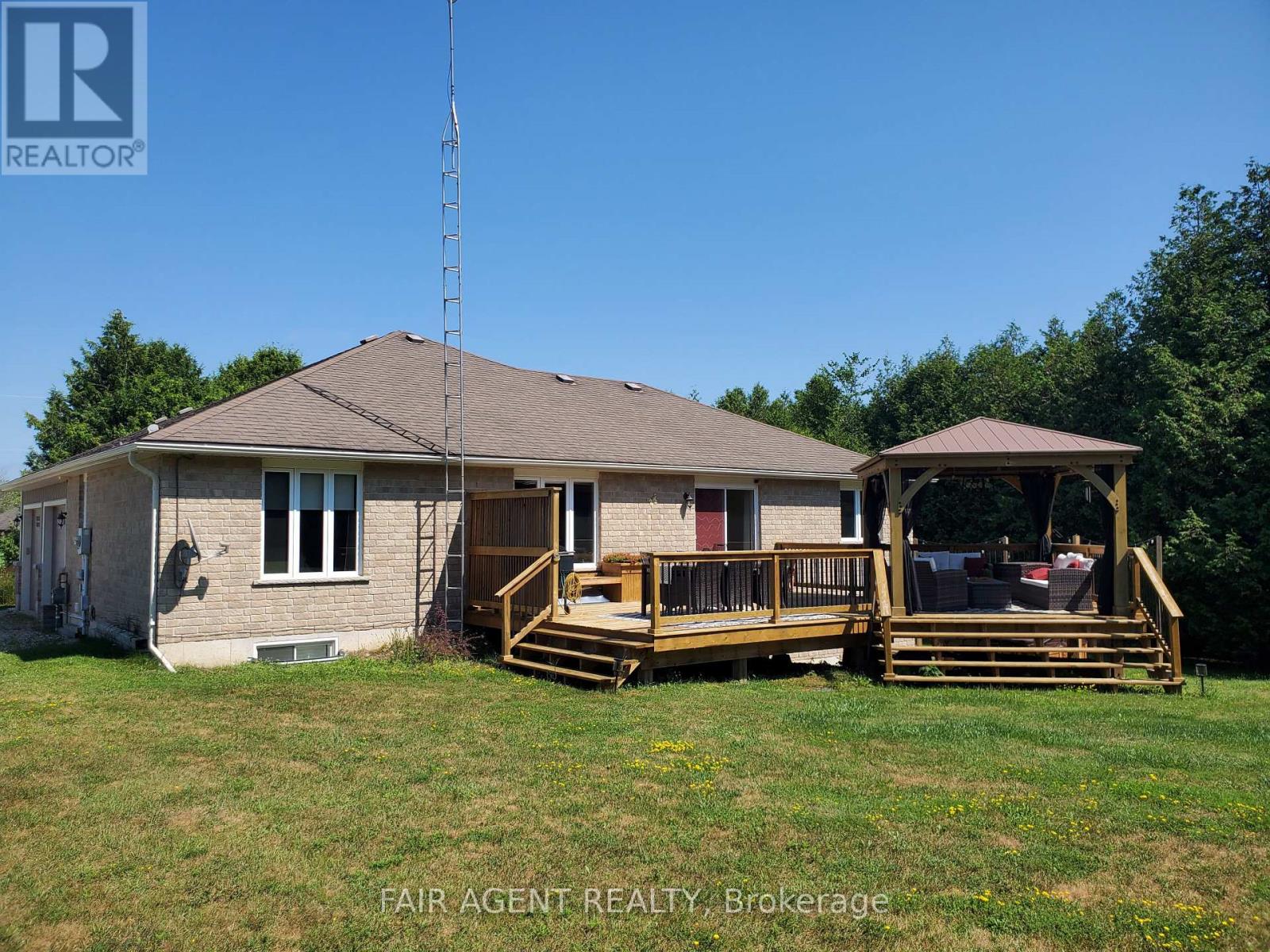 Photo 27 of 113 Scotts Hill Road, West Grey ON
