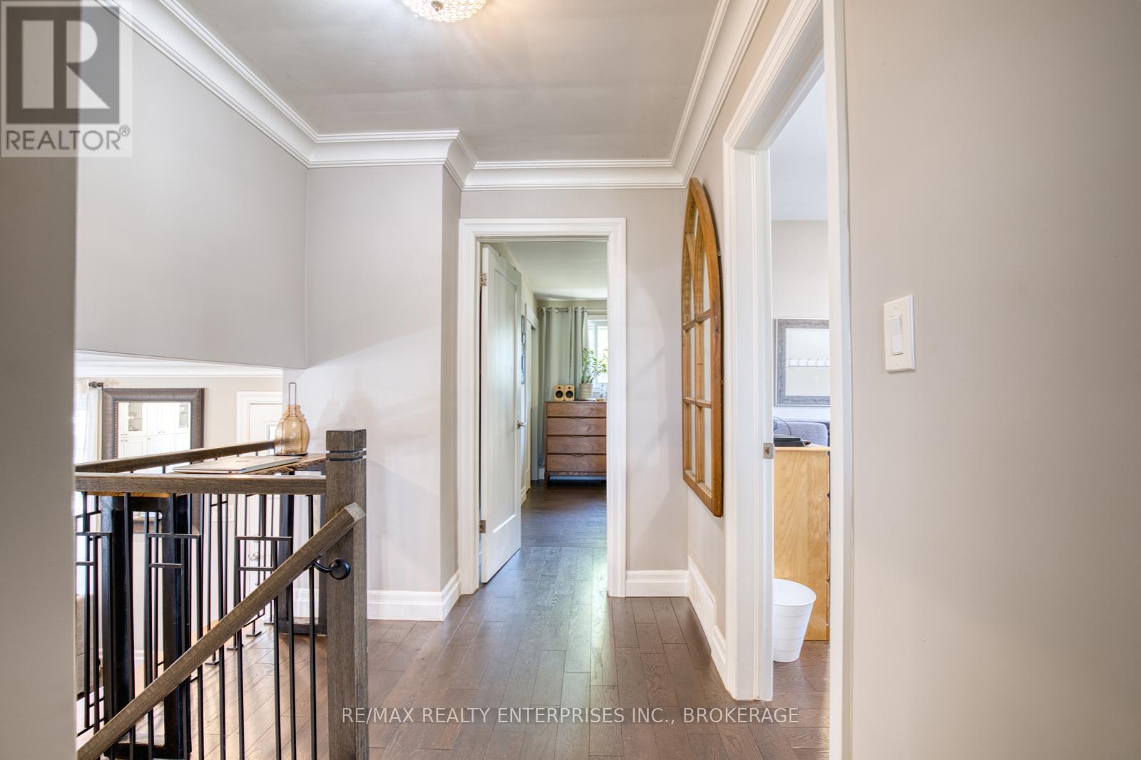 Photo 20 of 20 Karen Crescent, Grimsby ON
