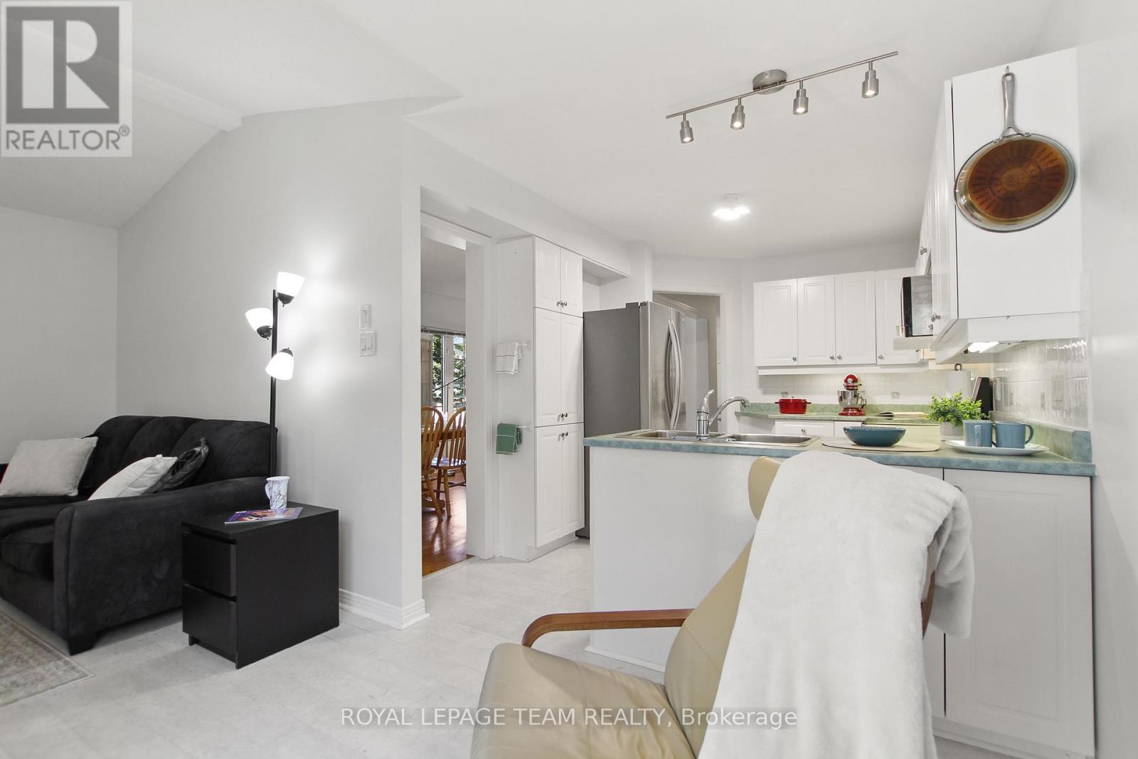Photo 19 of 46 Kettleby Street, Ottawa ON