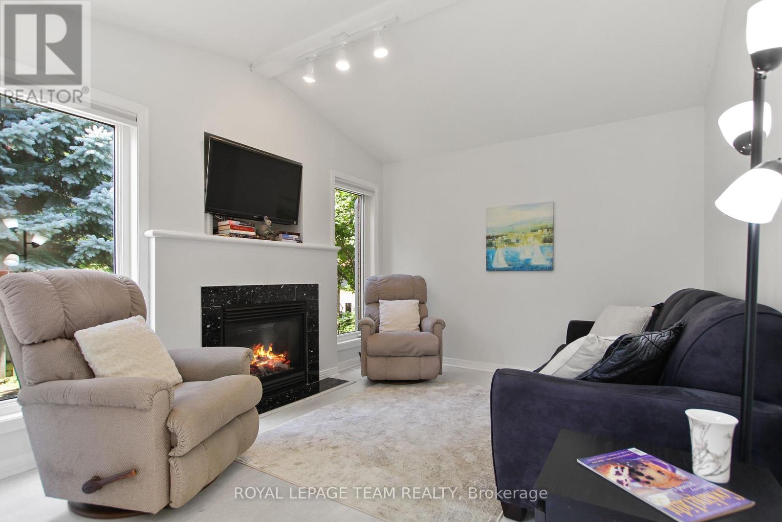 Photo 20 of 46 Kettleby Street, Ottawa ON