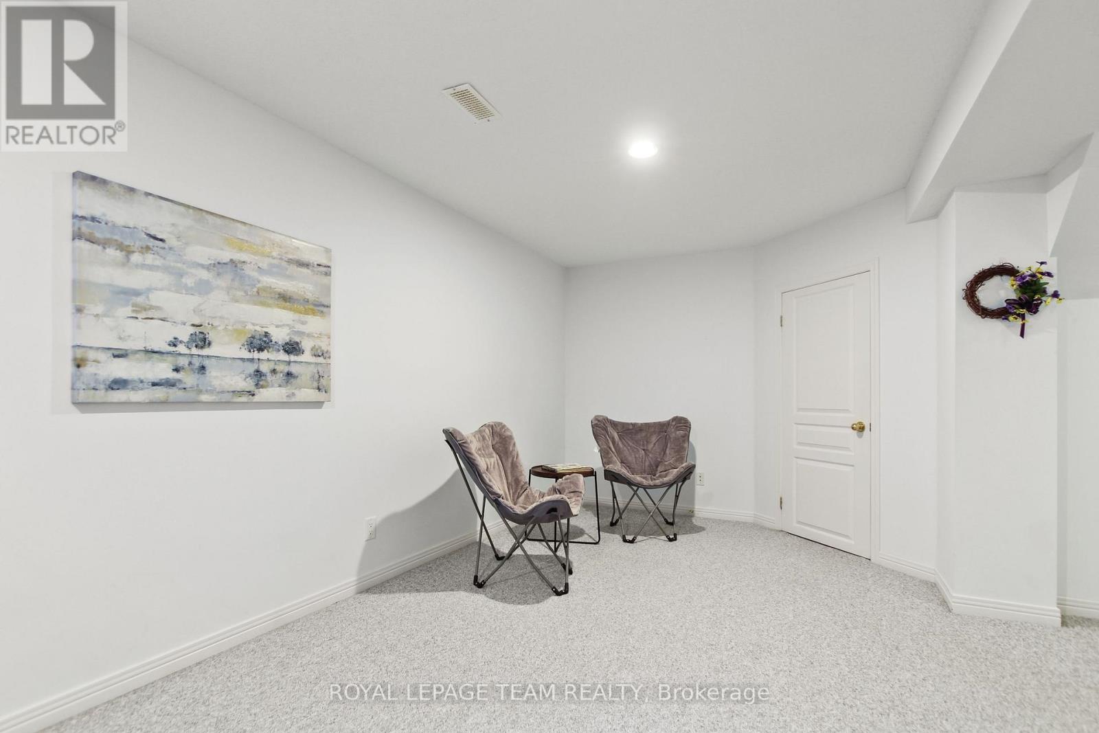 Photo 35 of 46 Kettleby Street, Ottawa ON