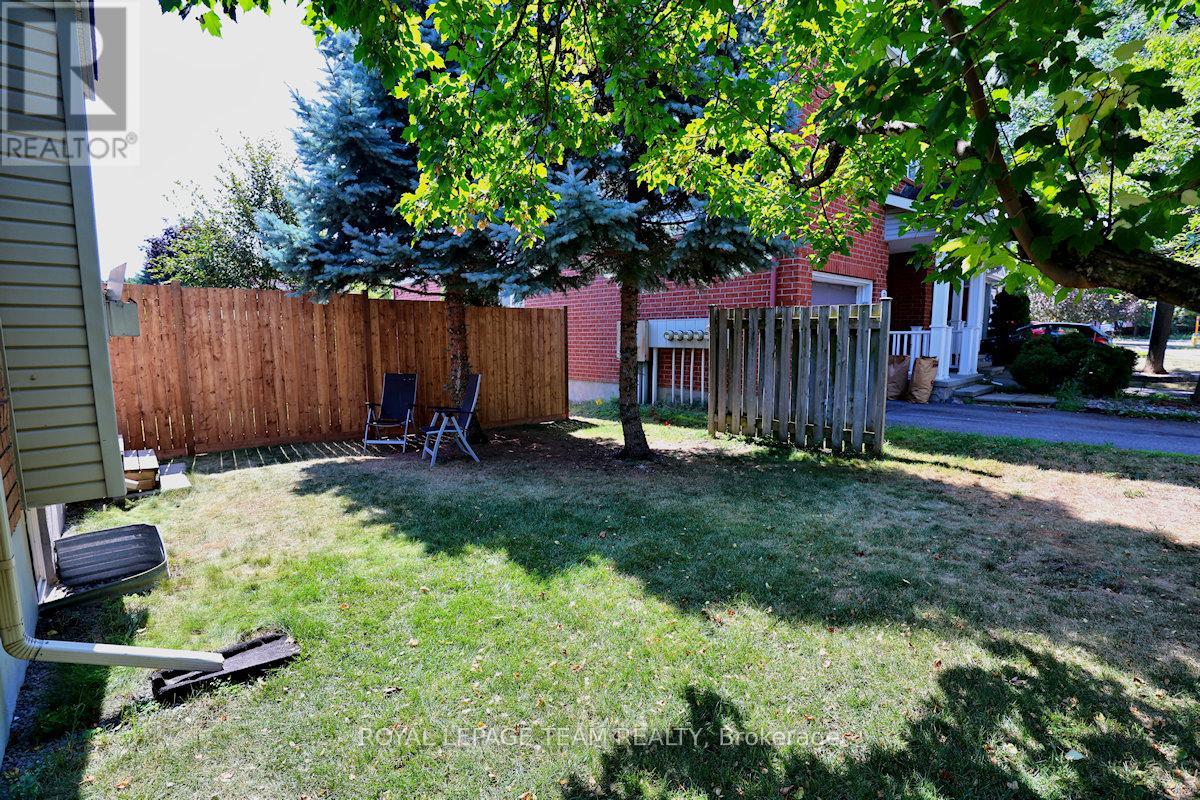 Photo 38 of 46 Kettleby Street, Ottawa ON
