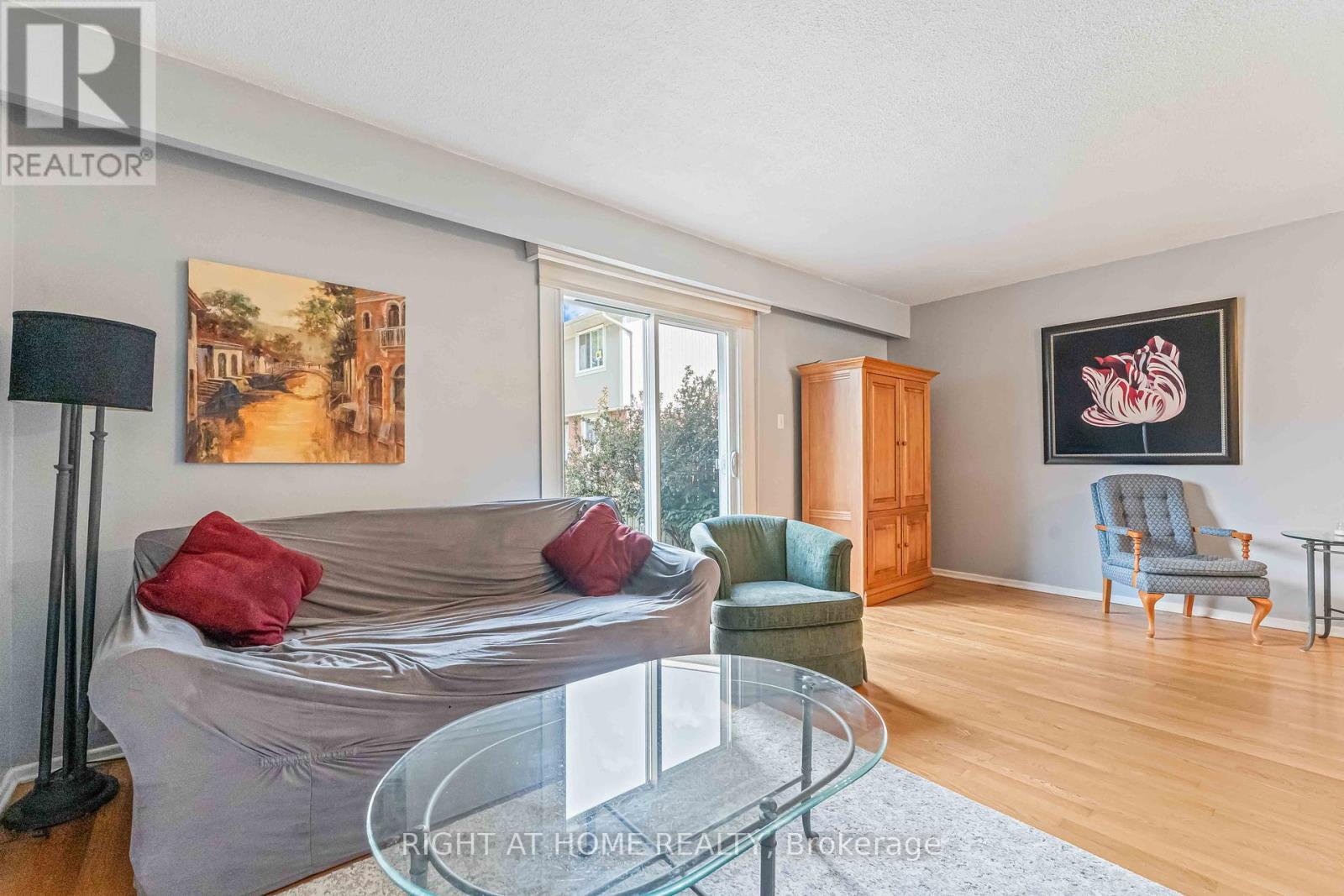 Photo 2 of 481 E Moodie Drive, Ottawa ON