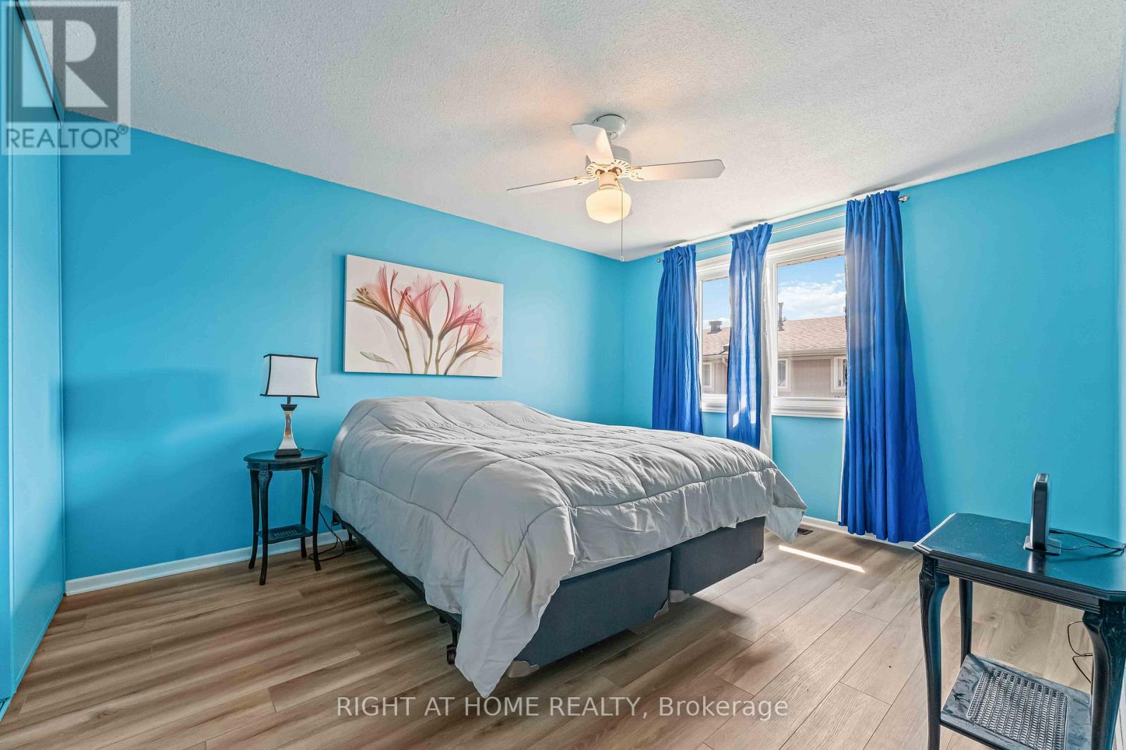 Photo 20 of 481 E Moodie Drive, Ottawa ON