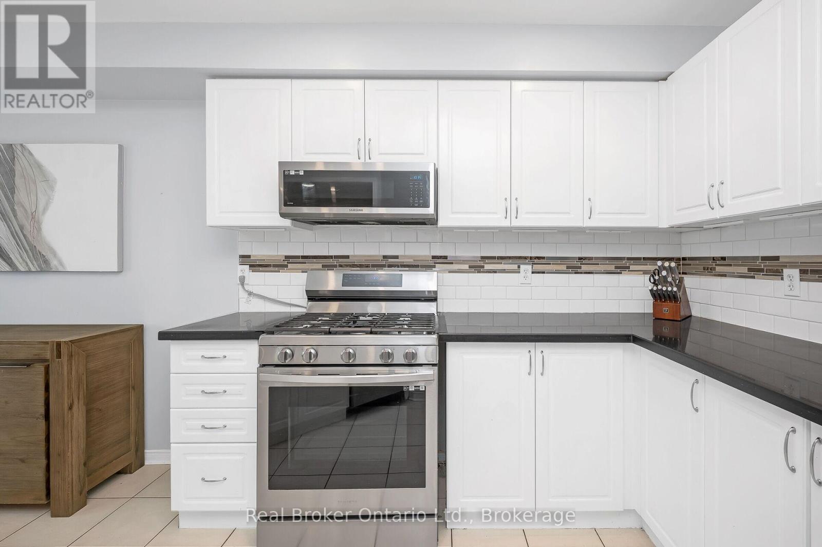 Photo 2 of 2458 Postmaster Drive, Oakville ON
