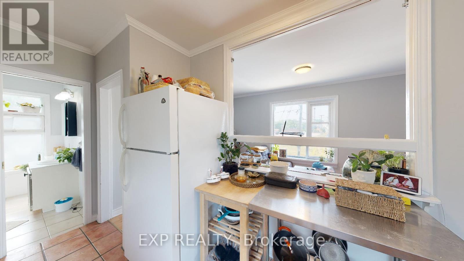 Photo 24 of 553 Quebec Street, London East ON