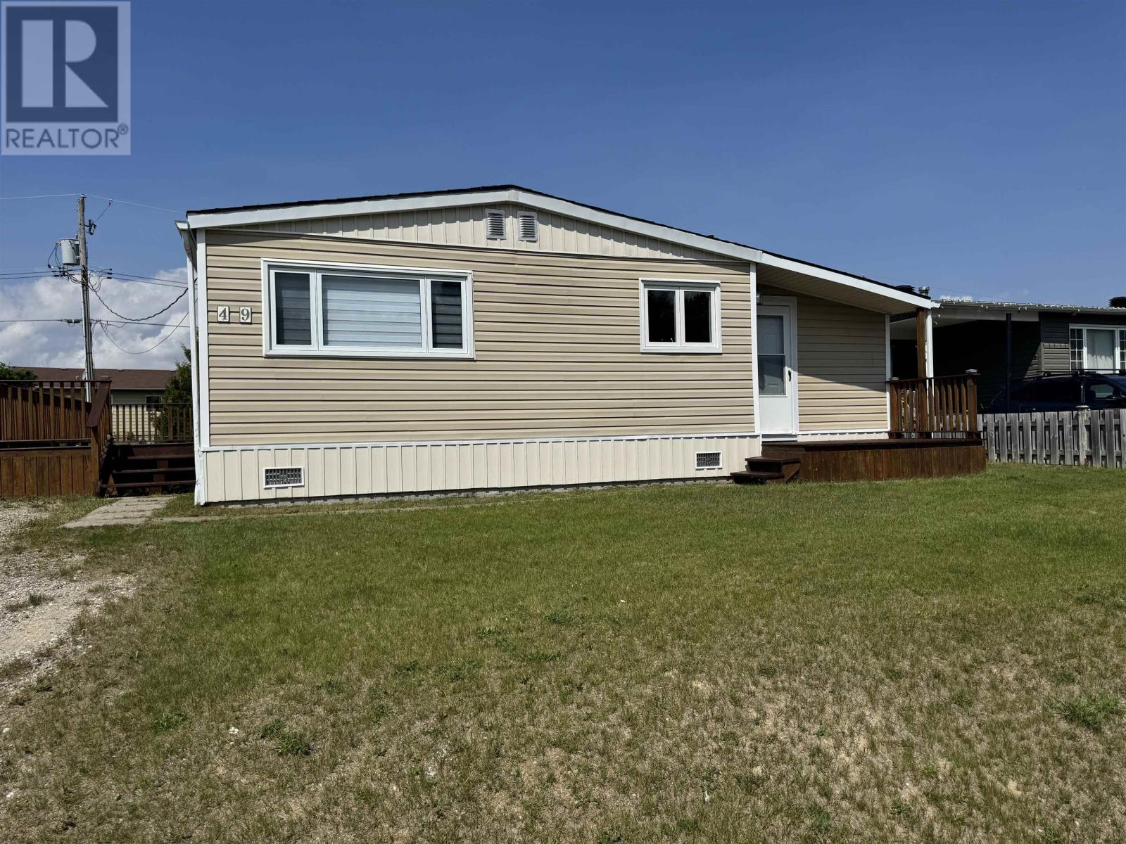 Photo 12 of 49 Otter Ave, Manitouwadge ON