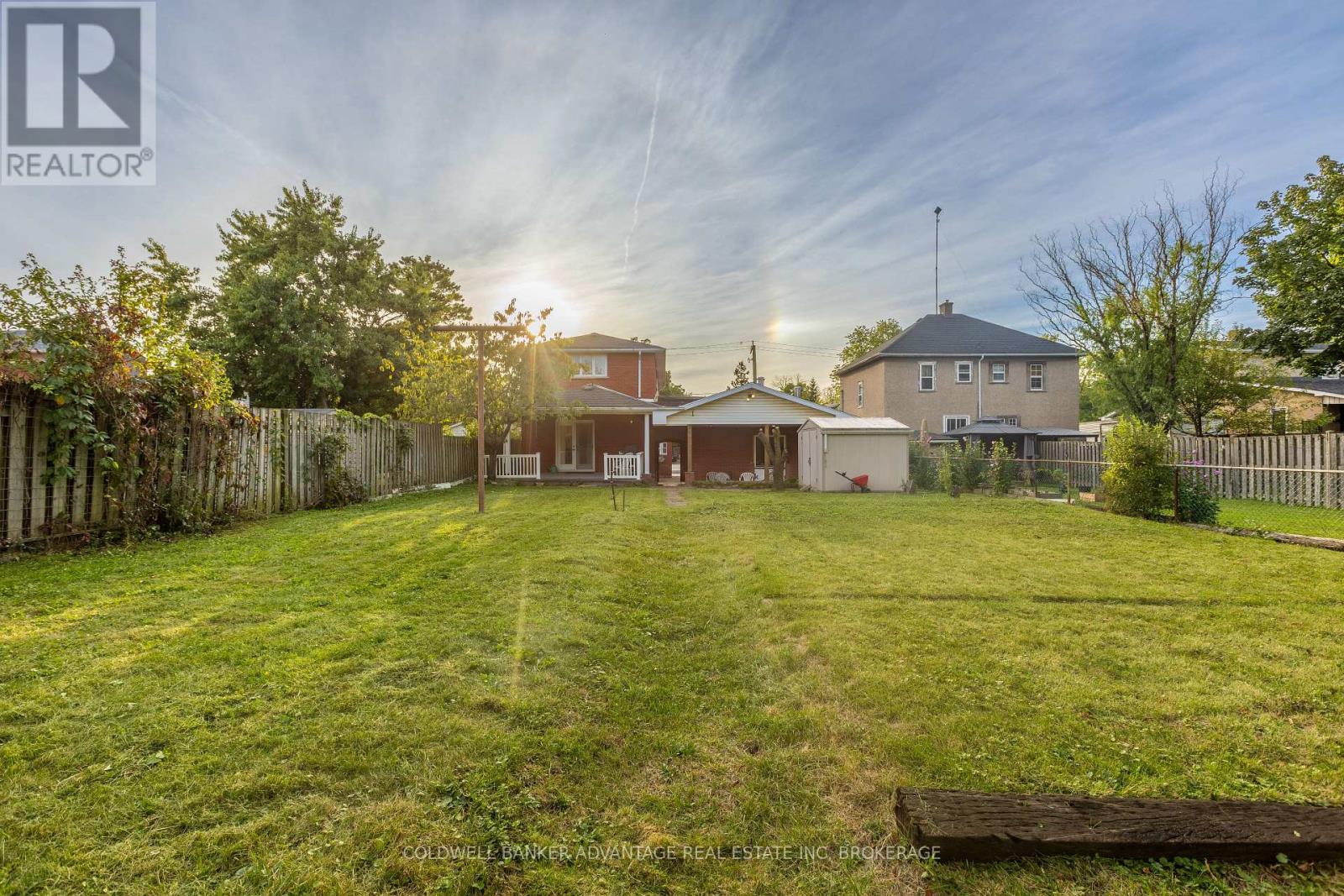 Photo 15 of 110 Garner Avenue, Welland ON