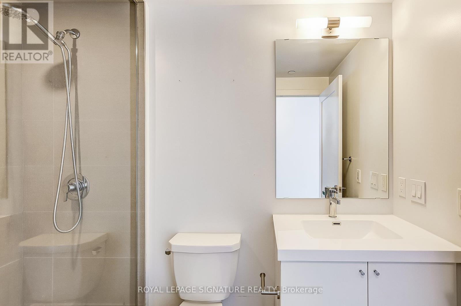 Photo 26 of 716 2550 Simcoe Street N, Oshawa ON