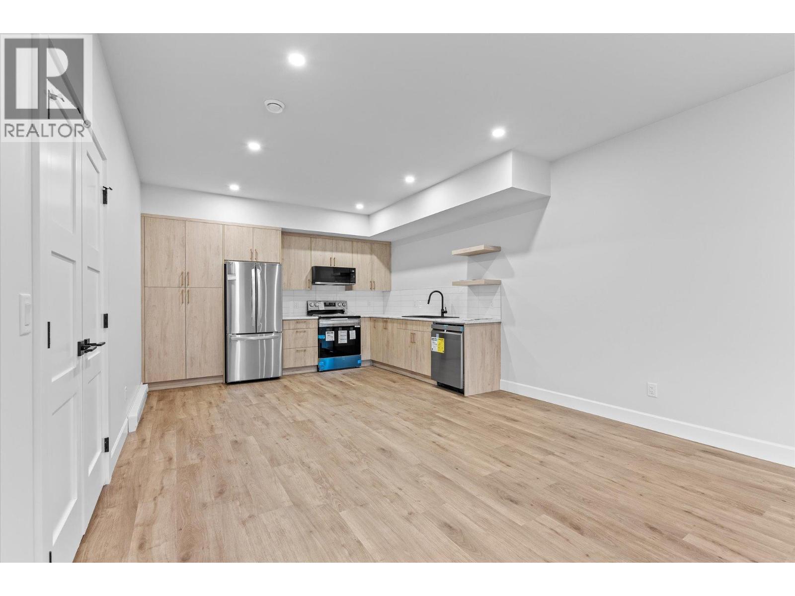  167 Heldon Court, West Kelowna