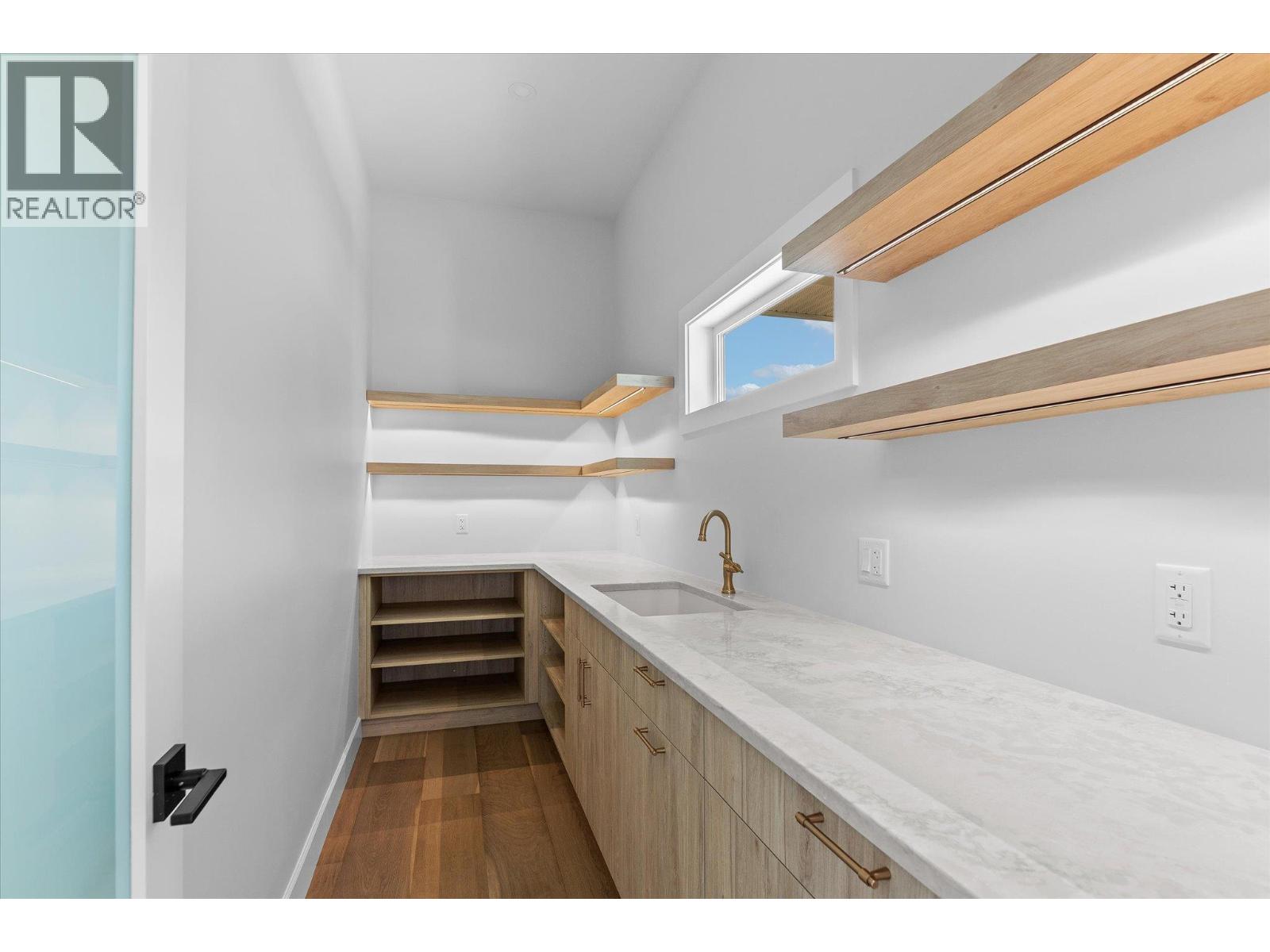  167 Heldon Court, West Kelowna