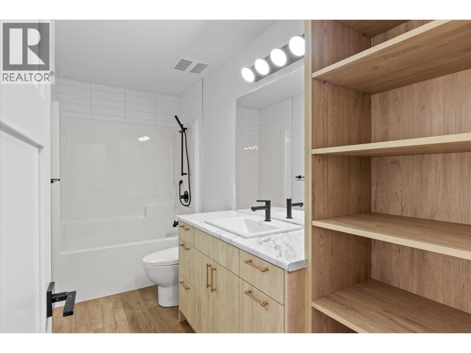  167 Heldon Court, West Kelowna