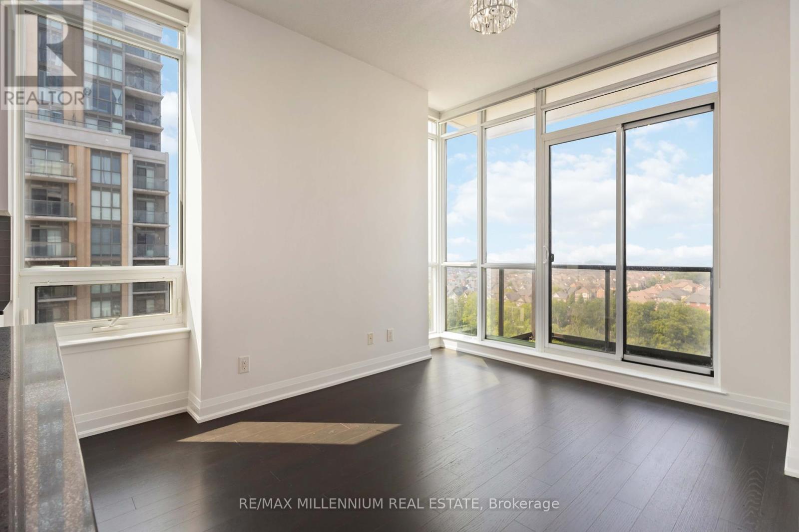 Photo 2 of 1512 9582 Markham Road, Markham ON