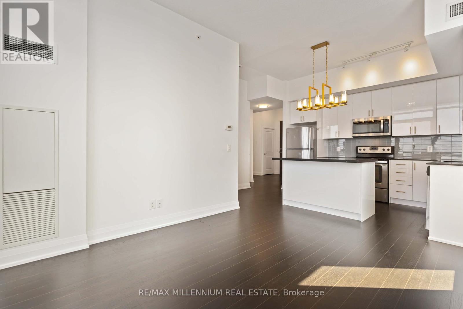 Photo 20 of 1512 9582 Markham Road, Markham ON