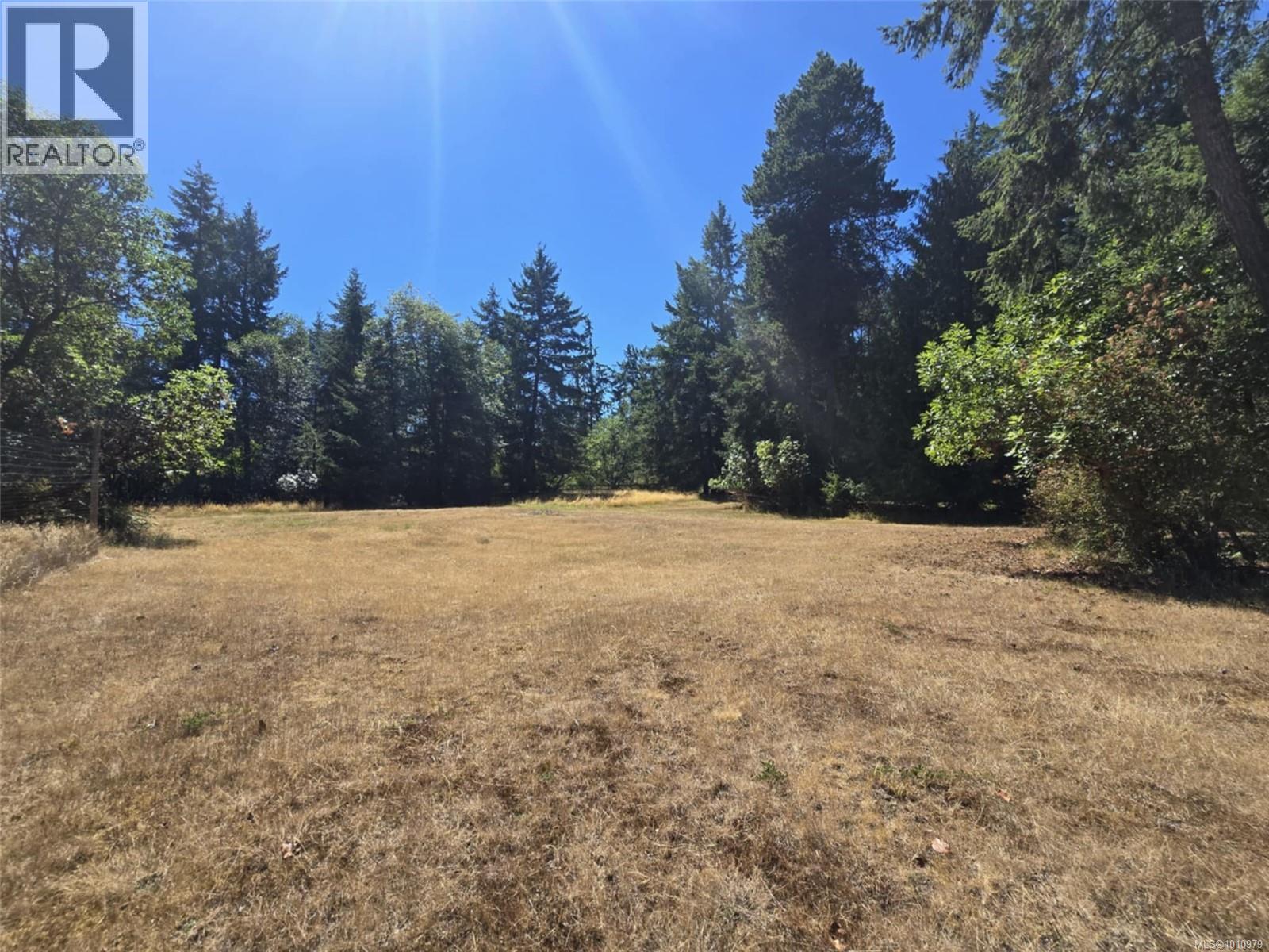 Photo 8 of 2175 Spurs Pl, Nanoose Bay BC