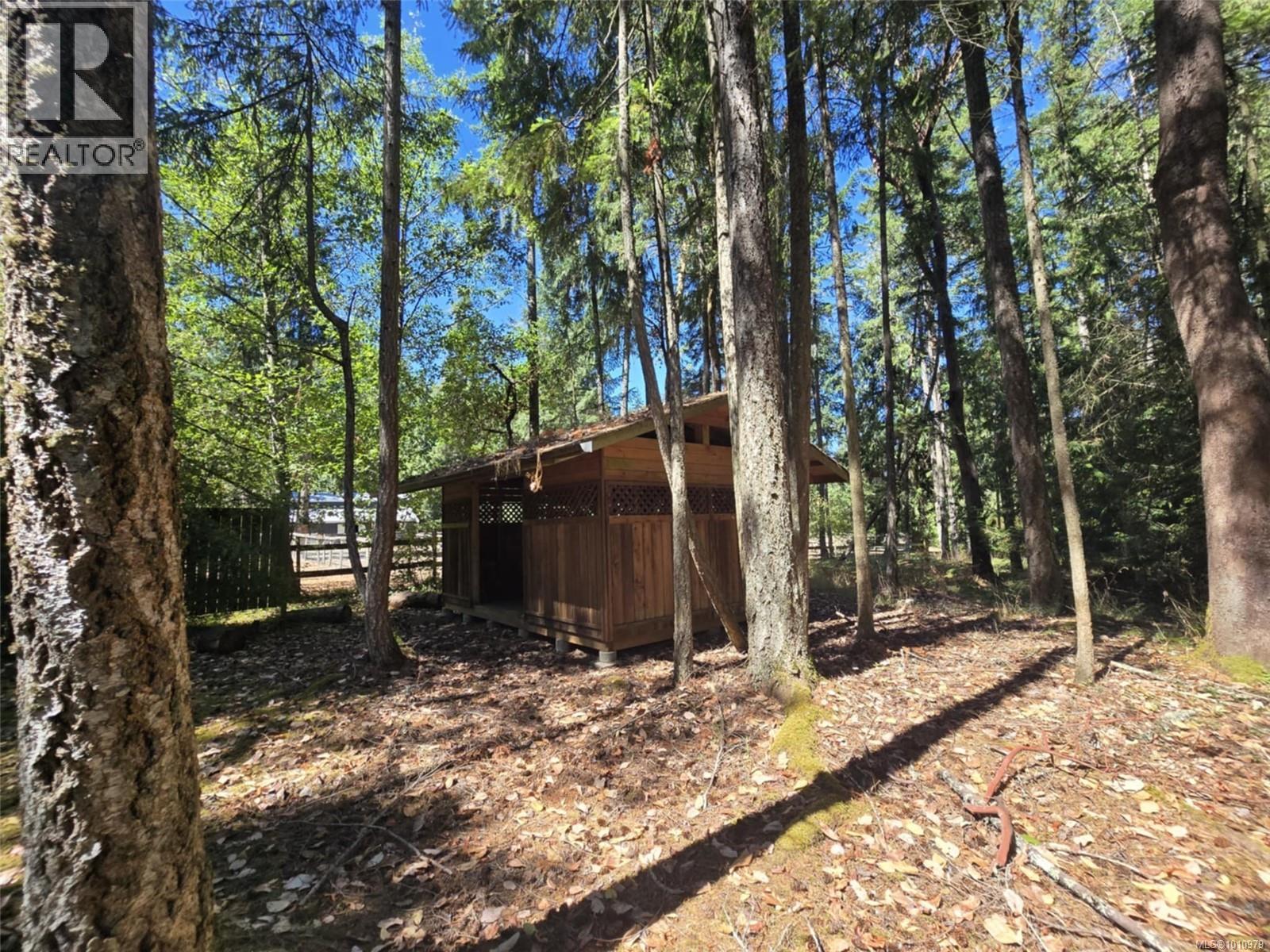 Photo 9 of 2175 Spurs Pl, Nanoose Bay BC