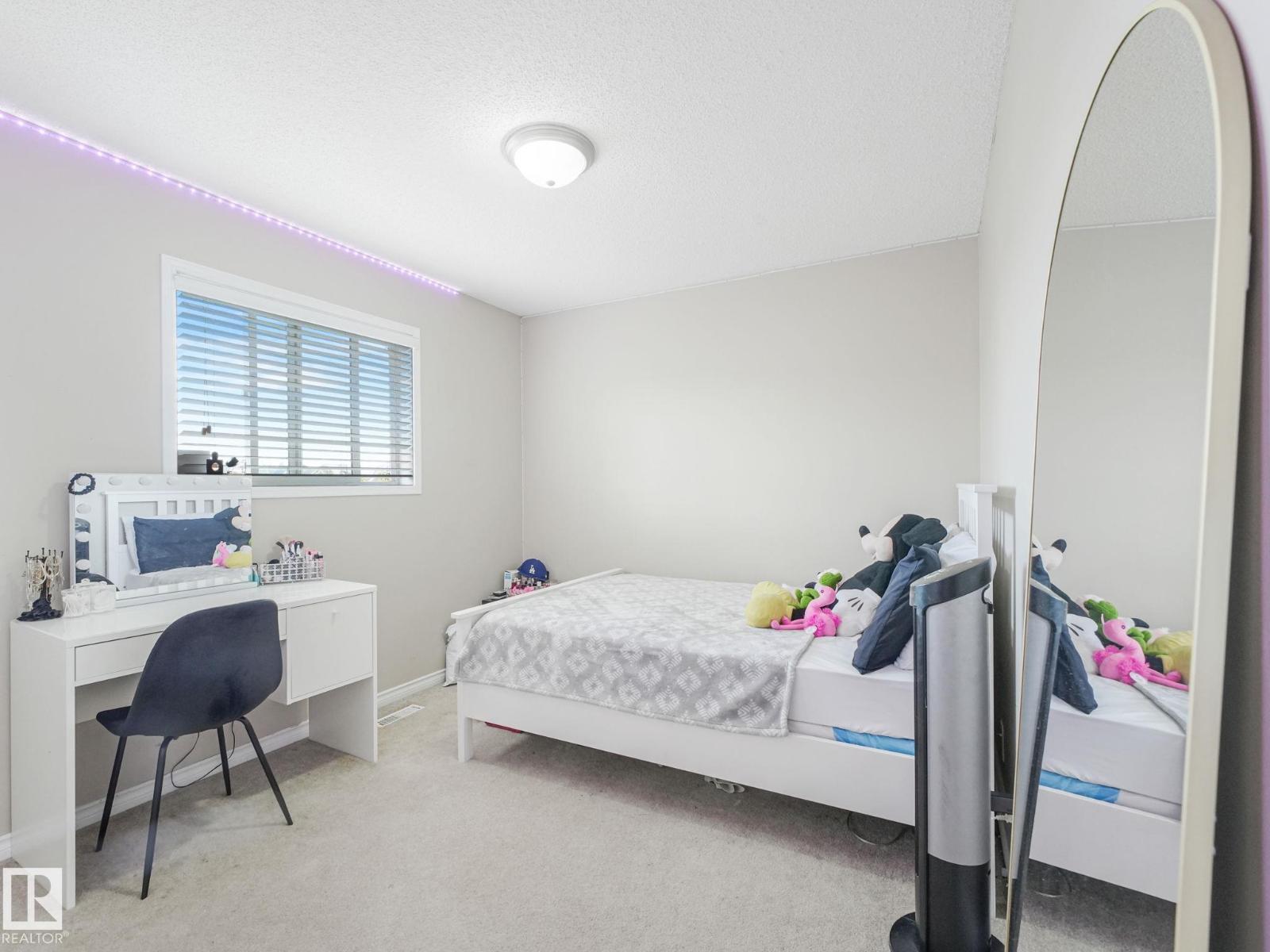 Photo 44 of 11807 170 Av Nw, Edmonton AB