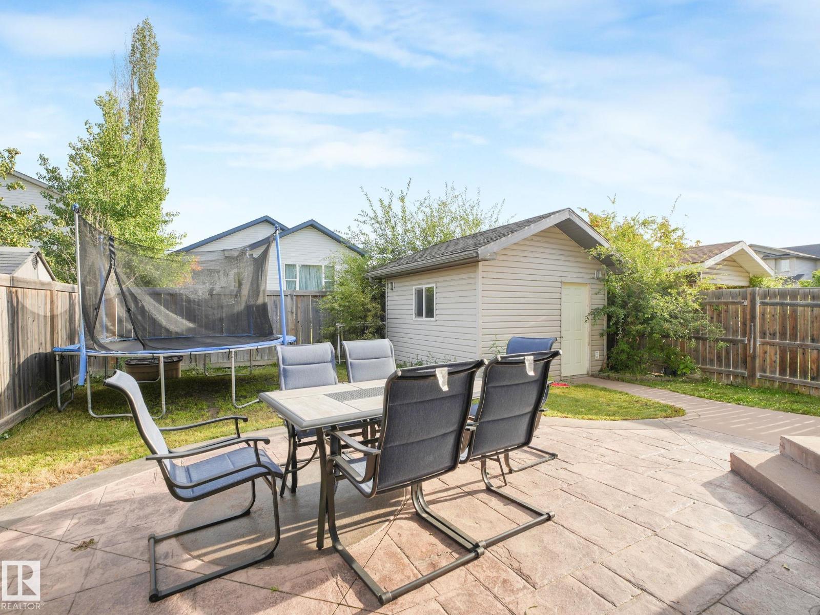 Photo 57 of 11807 170 Av Nw, Edmonton AB