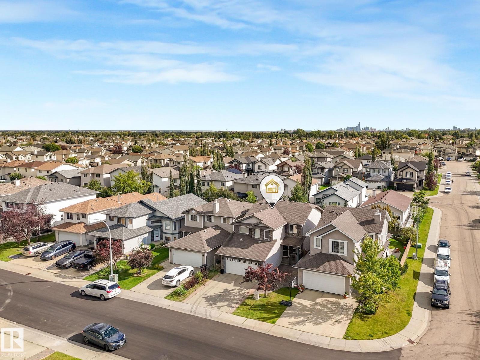 Photo 46 of 11807 170 Av Nw, Edmonton AB