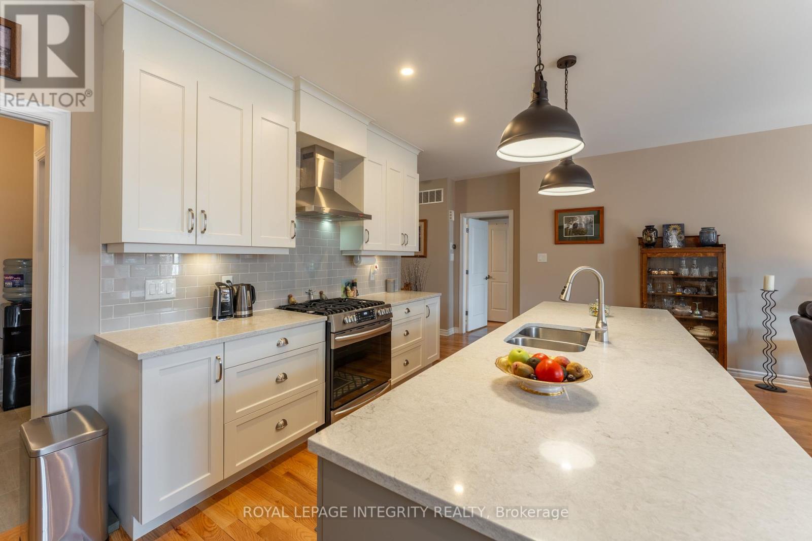 Photo 16 of 258 Rue De Letang Street, Clarencerockland ON