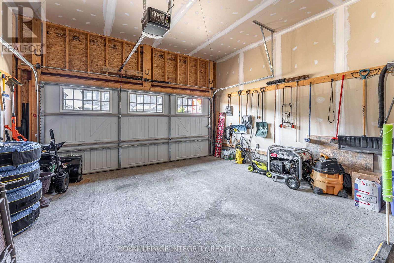 Photo 43 of 258 Rue De Letang Street, Clarencerockland ON