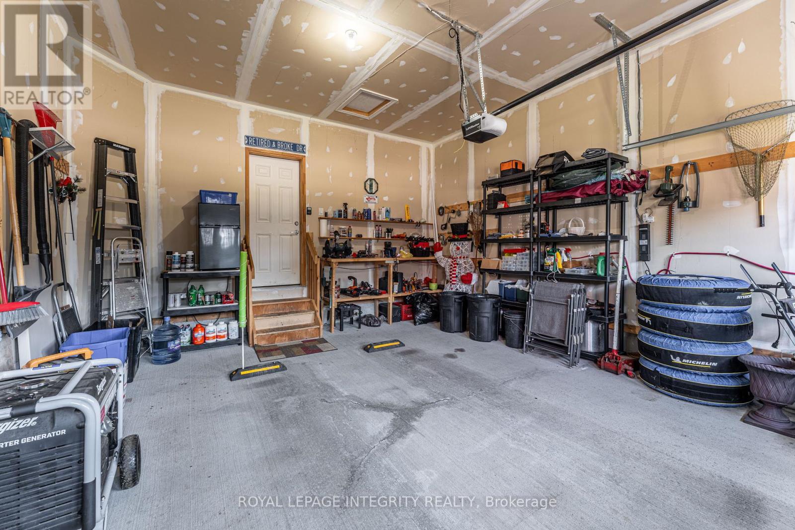 Photo 44 of 258 Rue De Letang Street, Clarencerockland ON