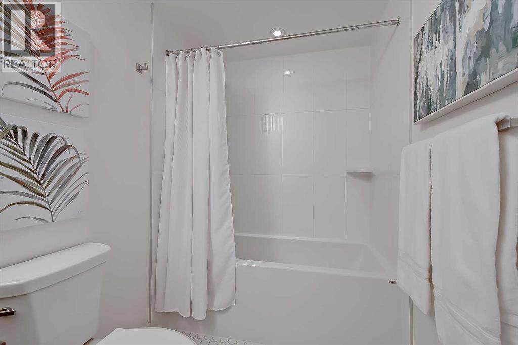 Single Family House for Sale in    Avenue SW Downtown Commercial Core Calgary 