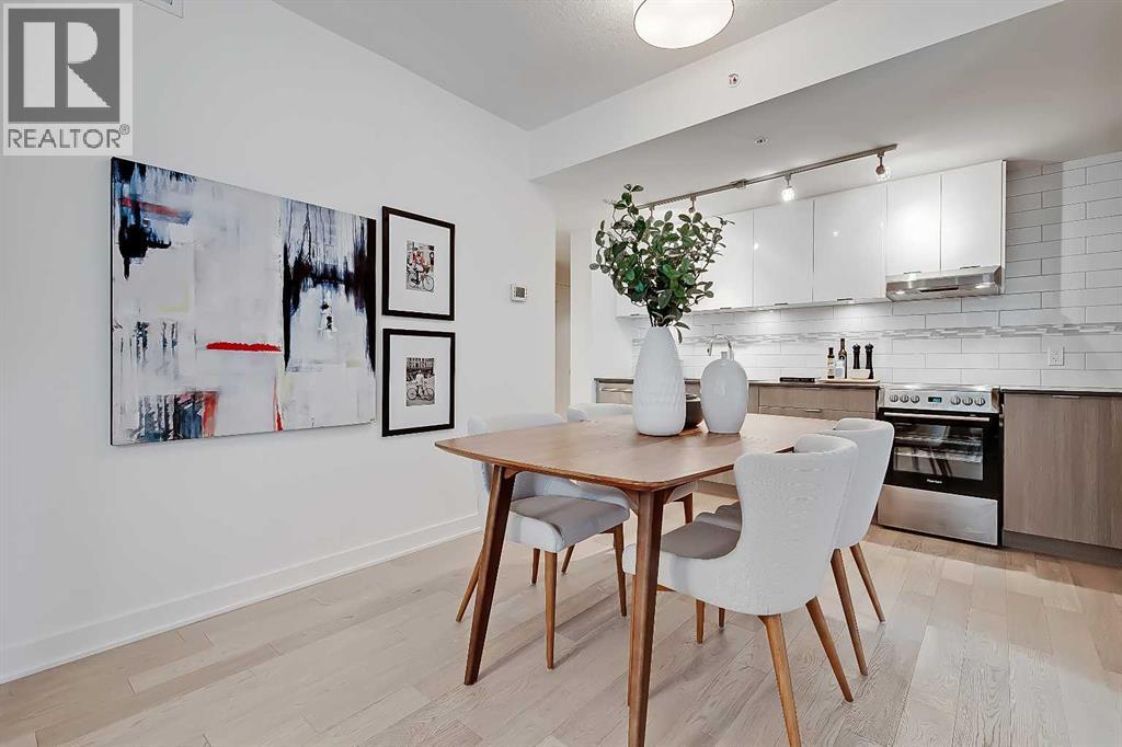 Single Family House for Sale in    Avenue SW Downtown Commercial Core Calgary 