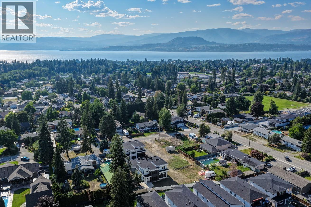 Photo 2 of 4615 Fordham Road, Kelowna BC
