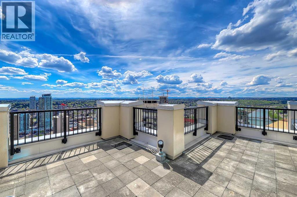 Single Family House for Sale in    Avenue SW Downtown Commercial Core Calgary 