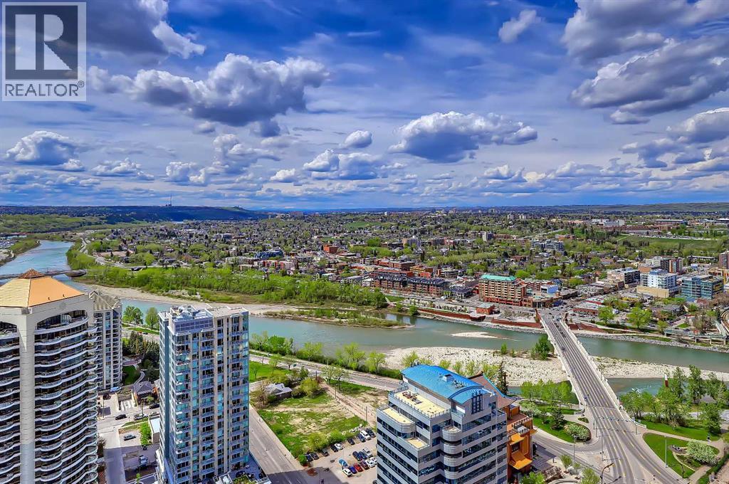 Single Family House for Sale in    Avenue SW Downtown Commercial Core Calgary 