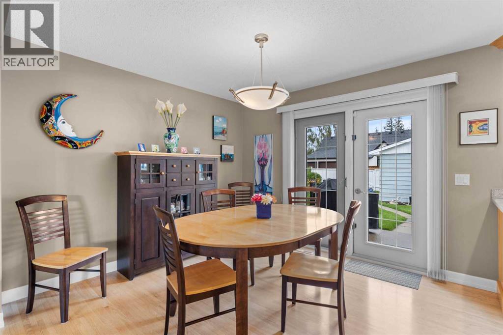 Single Family House 4 Level for Sale in  Lakeview Drive SW Lakeview Calgary 