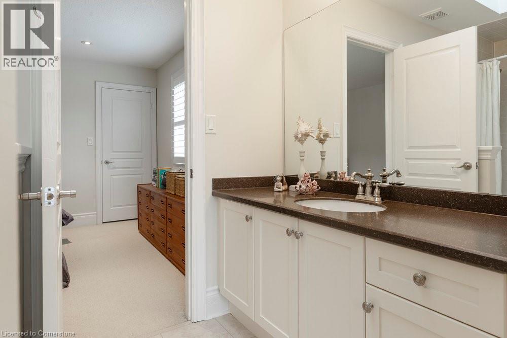Photo 29 of 4212 Kane Crescent, Burlington ON