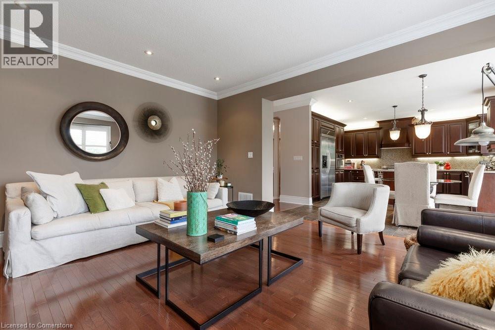 Photo 18 of 4212 Kane Crescent, Burlington ON