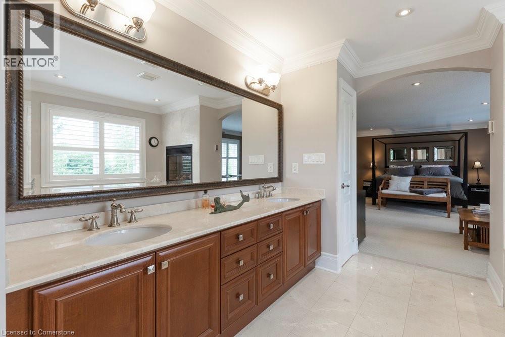 Photo 27 of 4212 Kane Crescent, Burlington ON