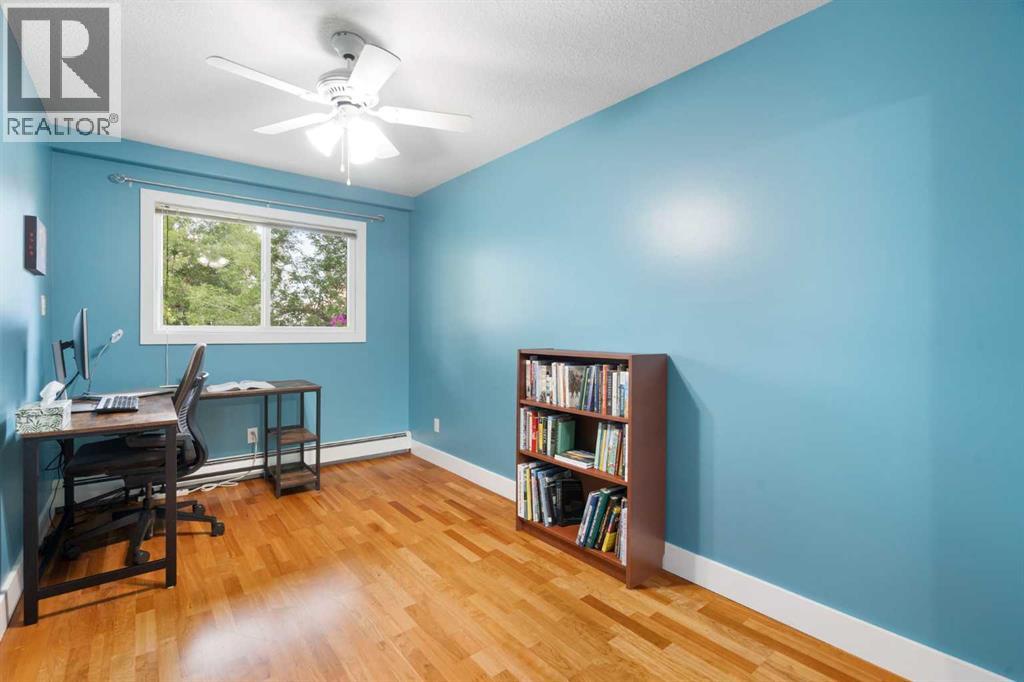Single Family House for Sale in    Avenue NE Crescent Heights Calgary 