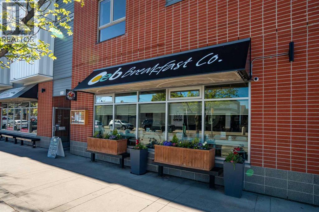 Single Family House for Sale in    Avenue NE Crescent Heights Calgary 