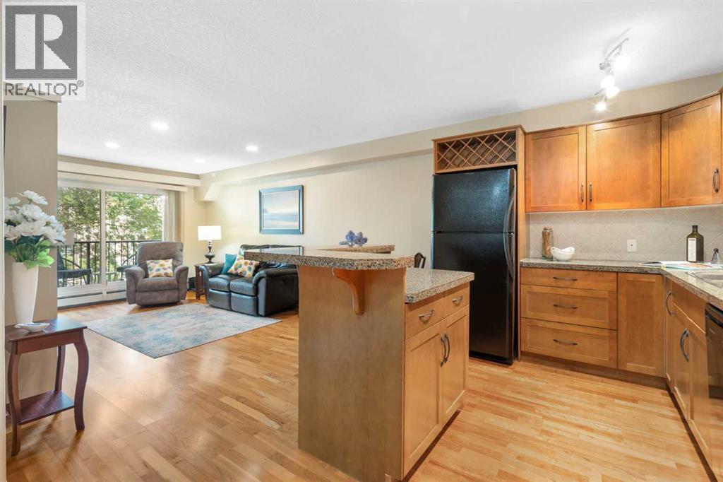 Single Family House for Sale in    Avenue NE Crescent Heights Calgary 