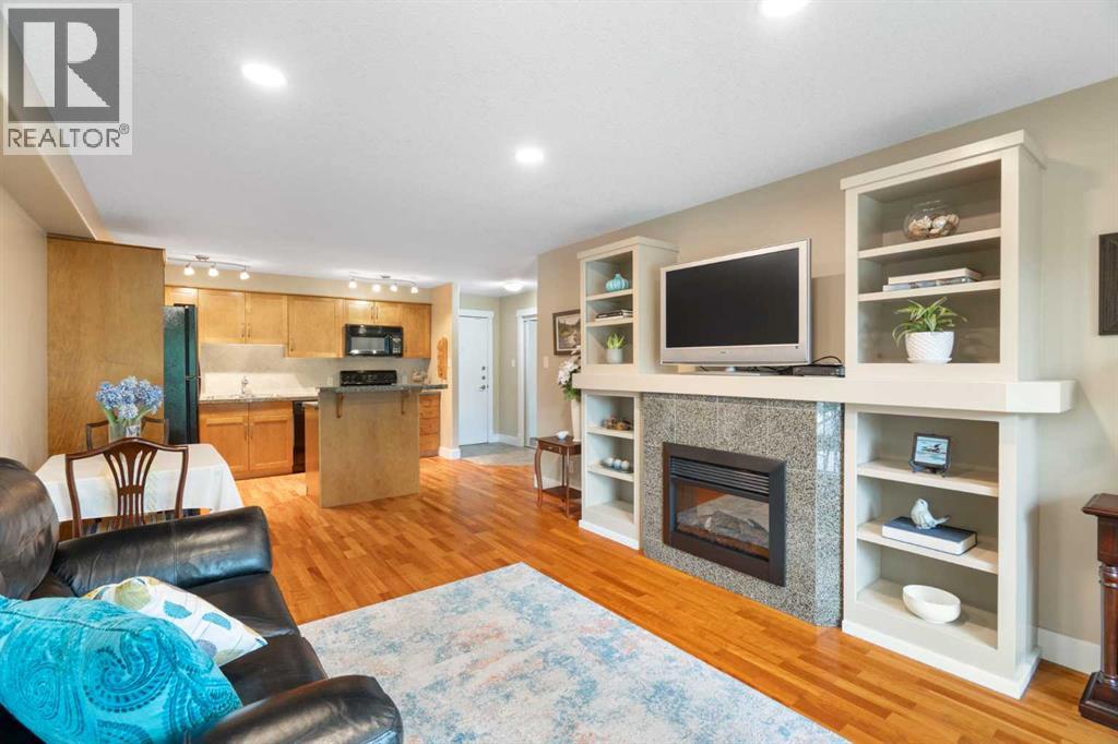 Single Family House for Sale in    Avenue NE Crescent Heights Calgary 