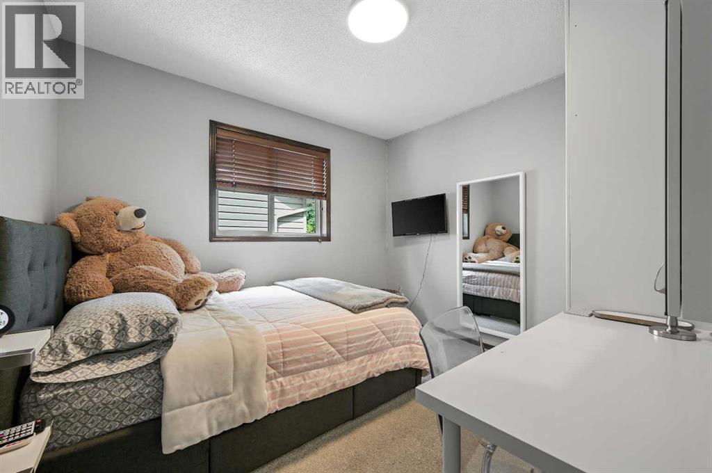 Single Family House for Sale in  Auburn Bay Court SE Auburn Bay Calgary 